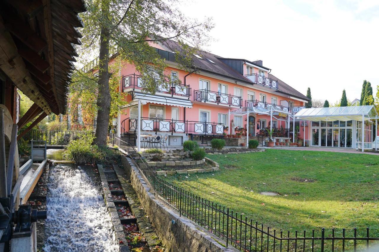 Hotel Hofmann Zur Muehle 바트크로찡엔 외부 사진
