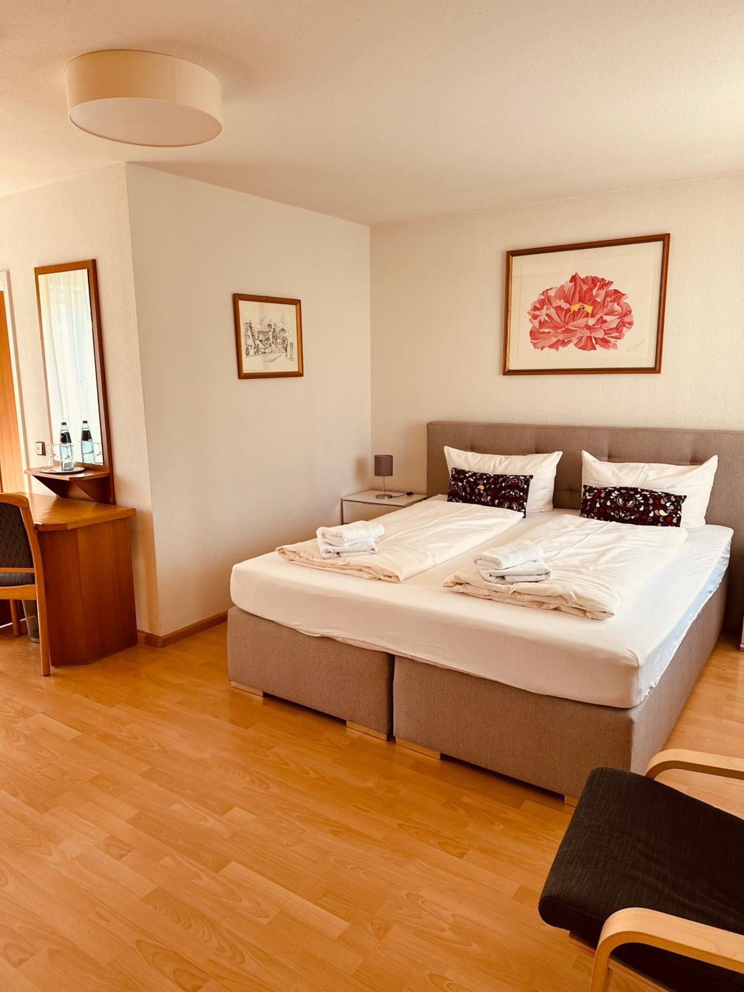 Hotel Hofmann Zur Muehle 바트크로찡엔 외부 사진